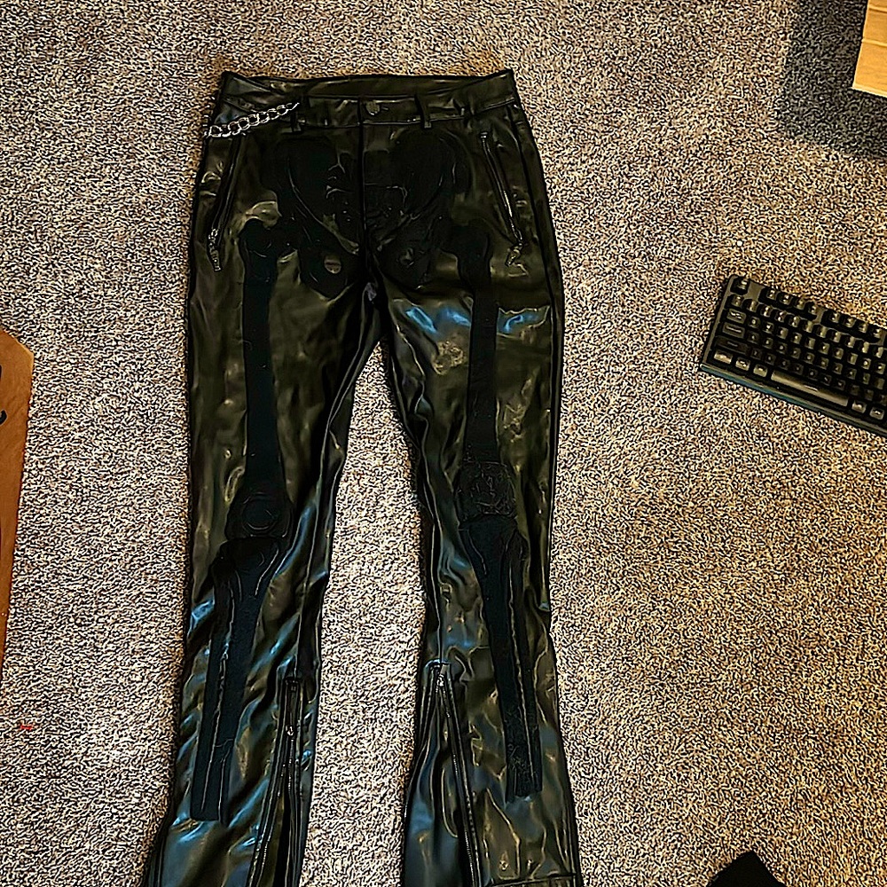 Guapi All Black Sheleton Blood Diamond leather pants.